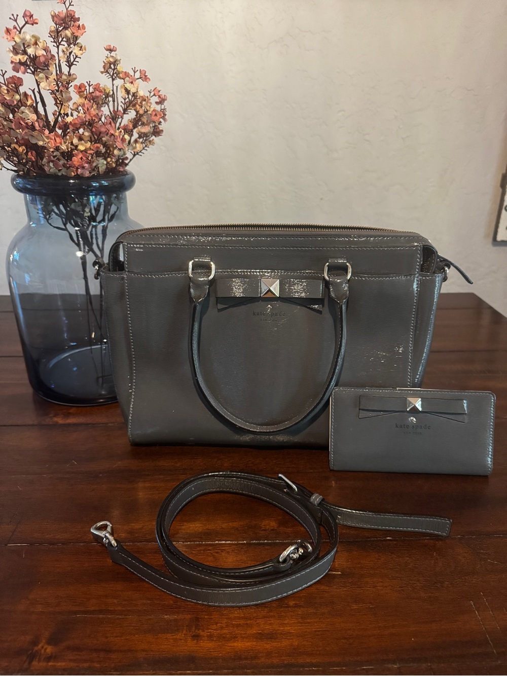 Kate Spade Gray Patent Leather Satchel with Bow Accent and Matching Wallet